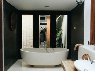 Natural elements for self care at home